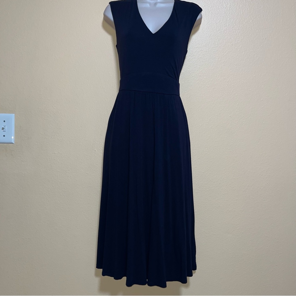 Womens Boden Knit Dress sz 8 M Navy Blue V Neck Sleeveless Stretch Side Pockets